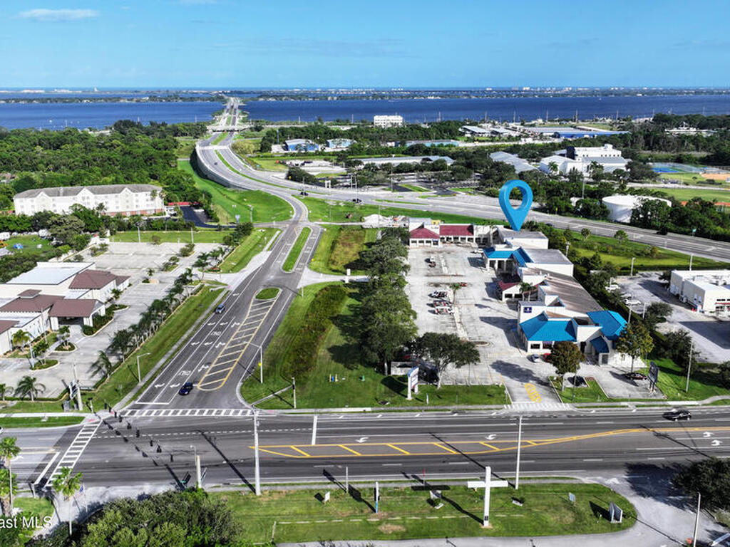 2955 Pineda Plaza Way, Melbourne, FL 32940