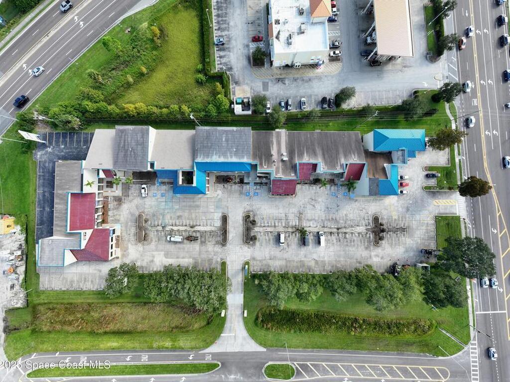 2955 Pineda Plaza Way, Melbourne, FL 32940