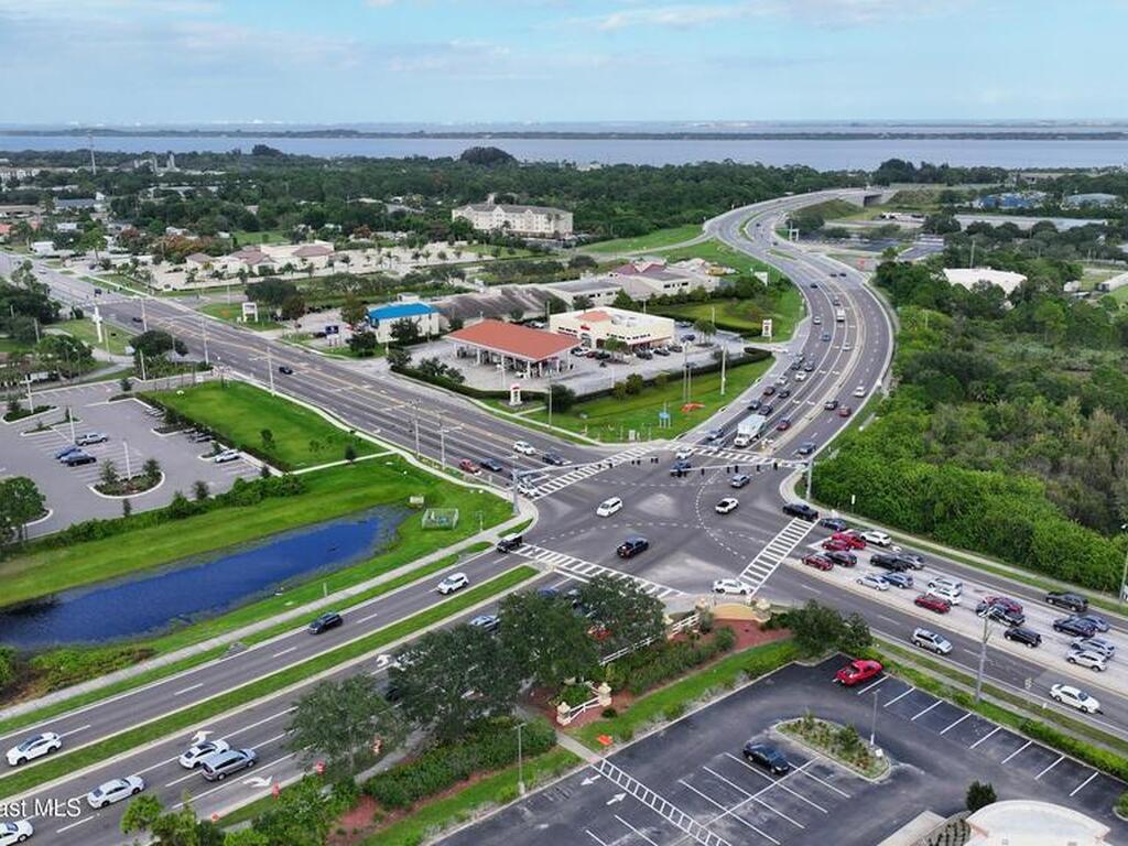 2955 Pineda Plaza Way, Melbourne, FL 32940