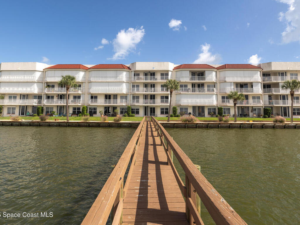 3360 S Atlantic Avenue, Cocoa Beach, FL 32931