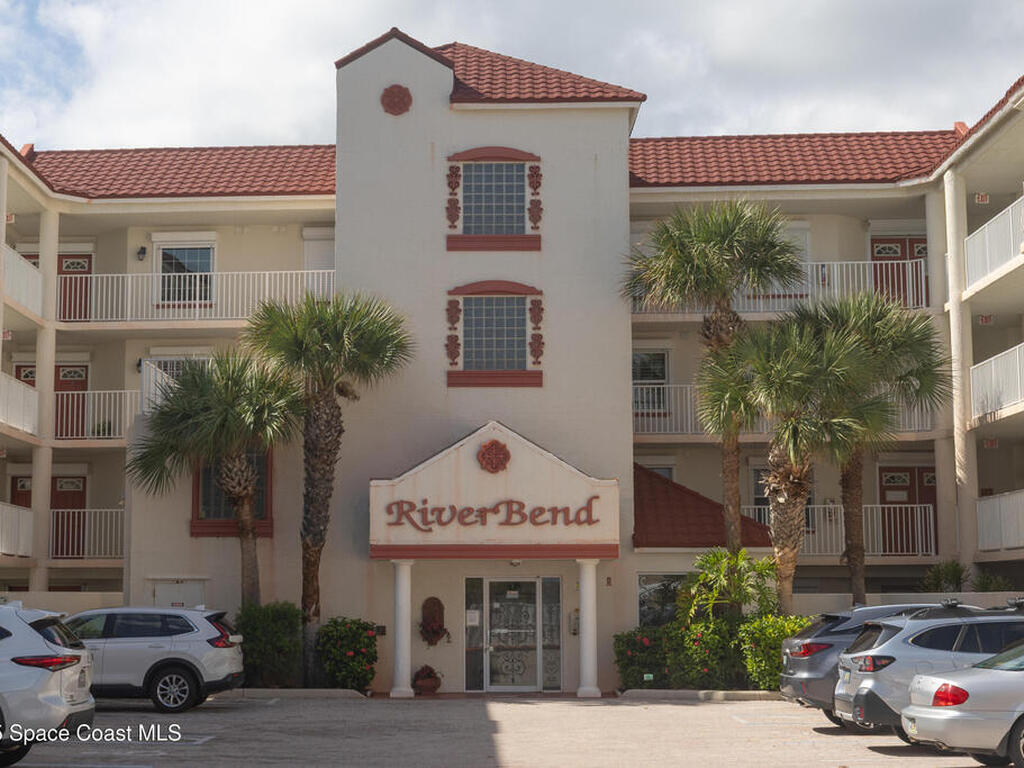 3360 S Atlantic Avenue, Cocoa Beach, FL 32931