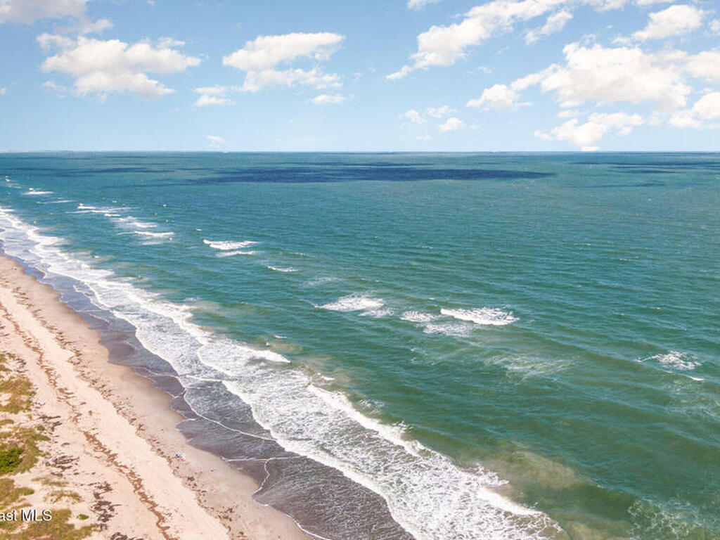 3360 S Atlantic Avenue, Cocoa Beach, FL 32931