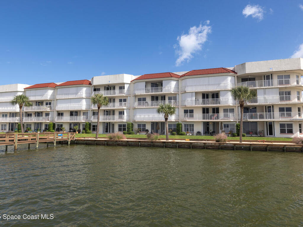 3360 S Atlantic Avenue, Cocoa Beach, FL 32931