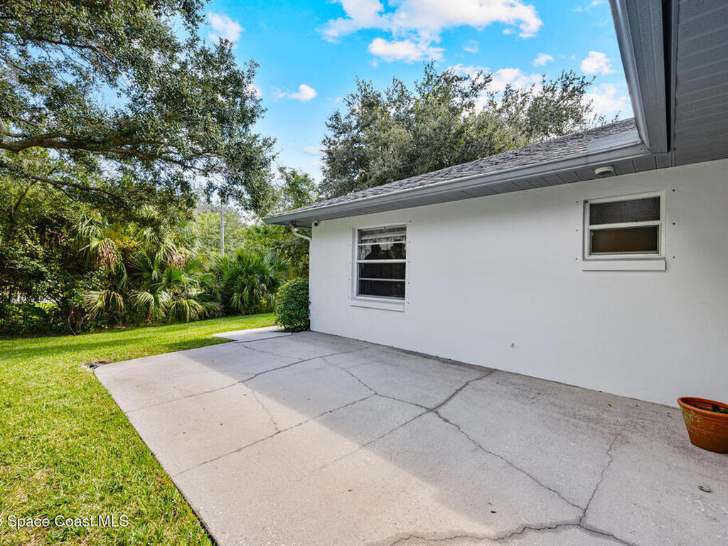 2500 Fairfield Drive, Cocoa, FL 32926