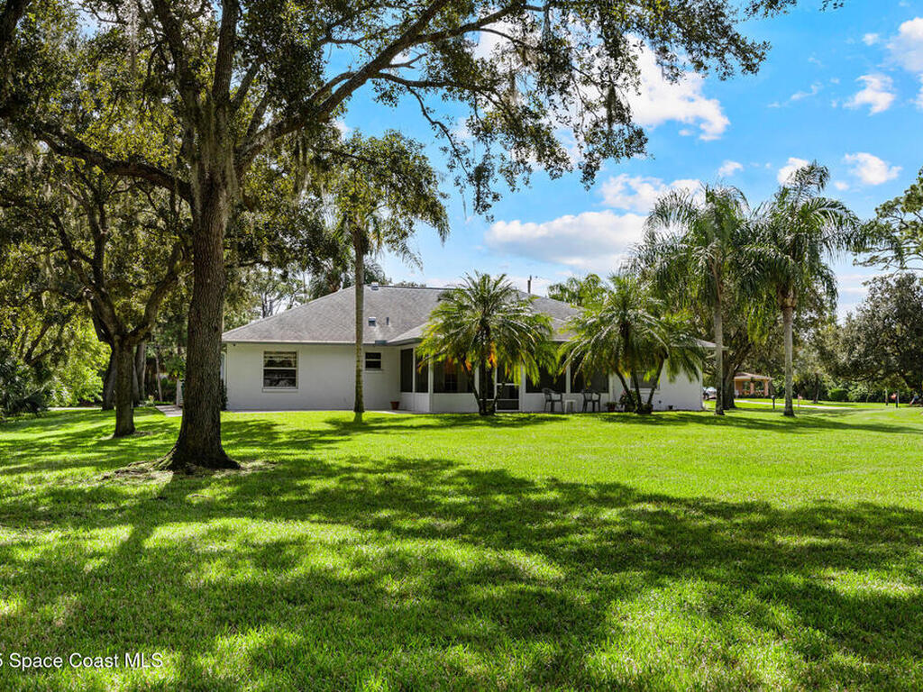 2500 Fairfield Drive, Cocoa, FL 32926