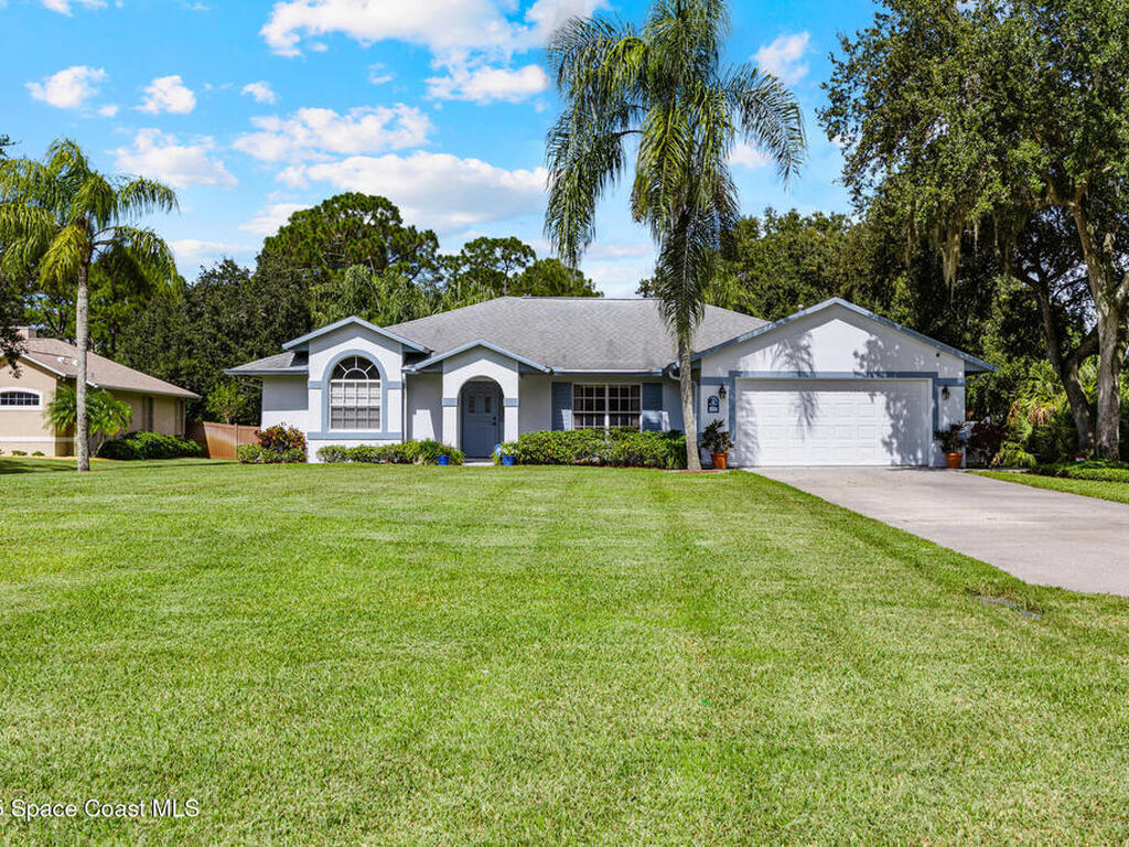 2500 Fairfield Drive, Cocoa, FL 32926