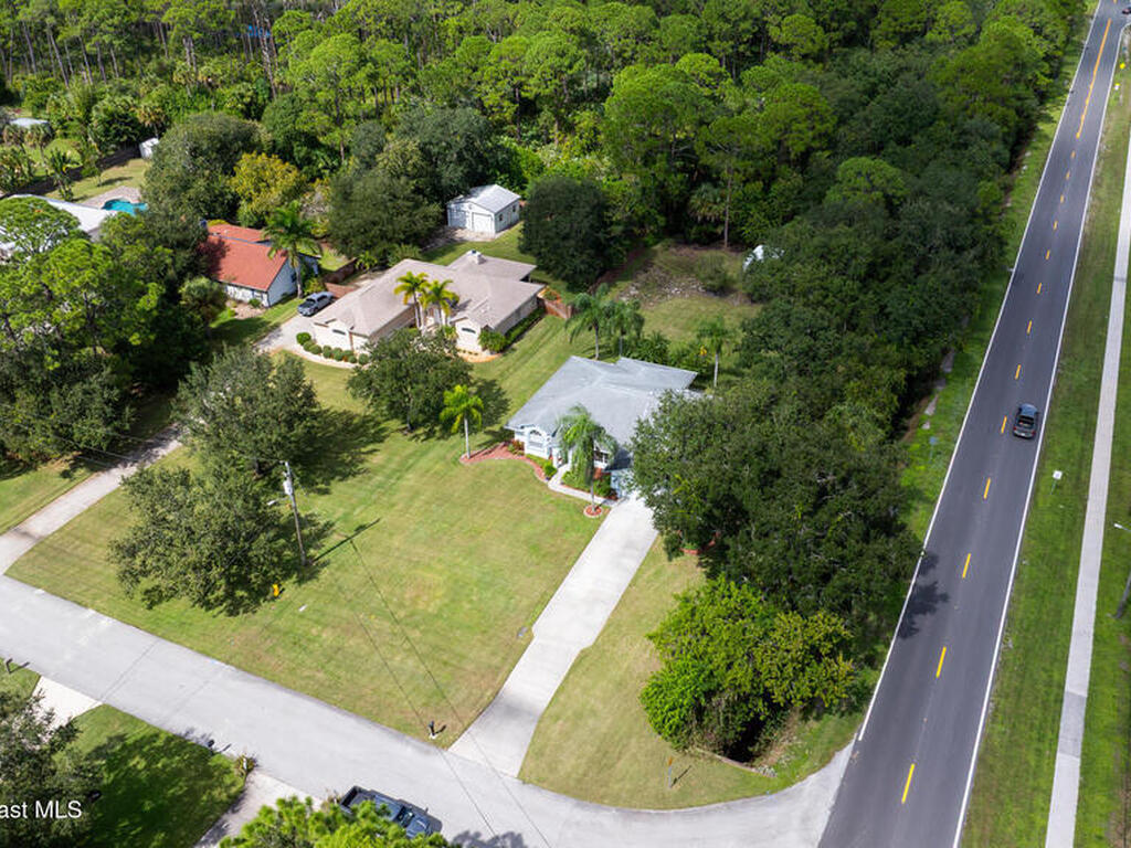 2500 Fairfield Drive, Cocoa, FL 32926