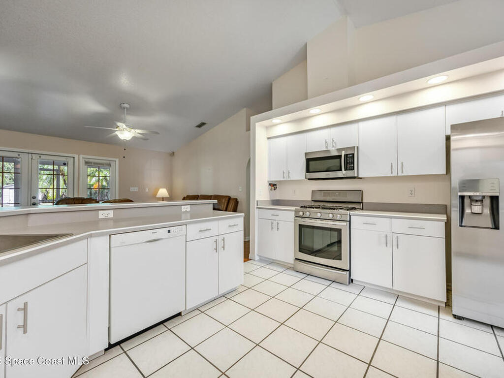 2500 Fairfield Drive, Cocoa, FL 32926