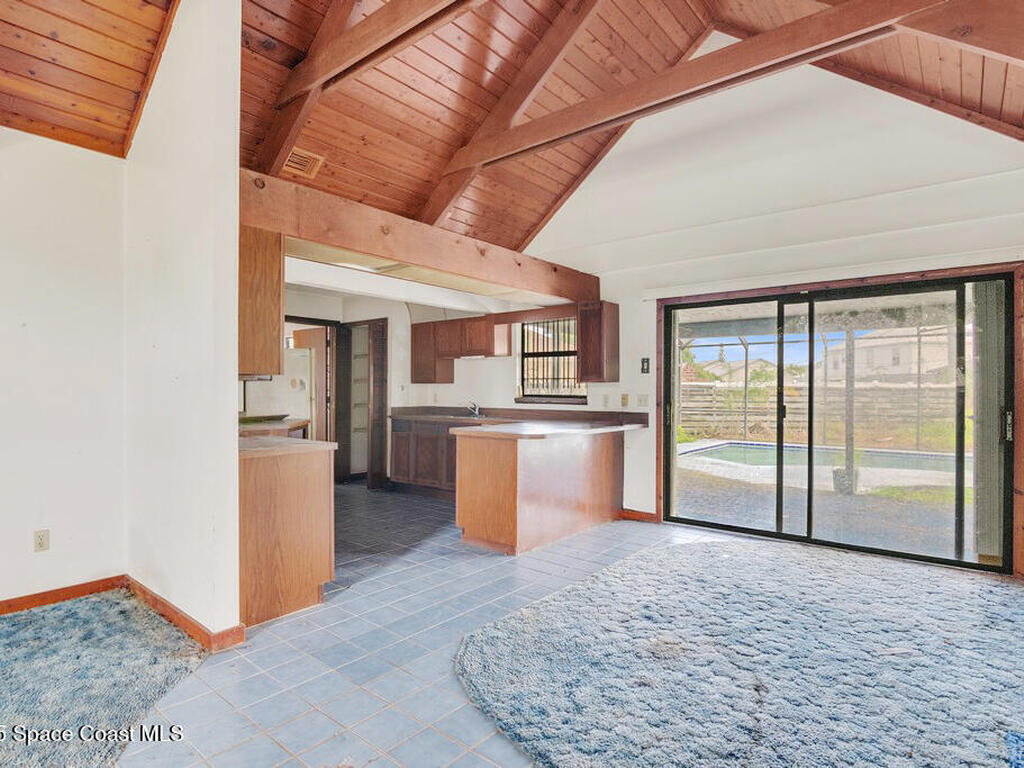 398 SW Ray Avenue, Port St. Lucie, FL 34983