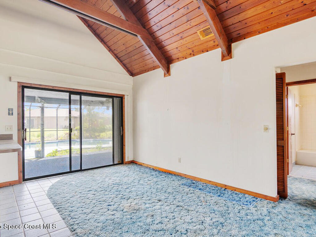 398 SW Ray Avenue, Port St. Lucie, FL 34983