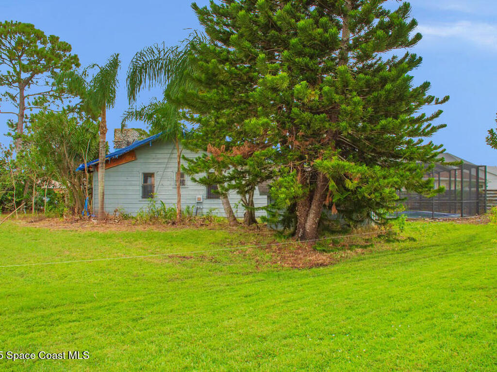 398 SW Ray Avenue, Port St. Lucie, FL 34983