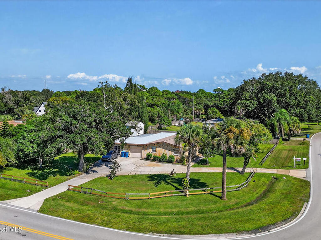 853 Knecht Road, Palm Bay, FL 32905