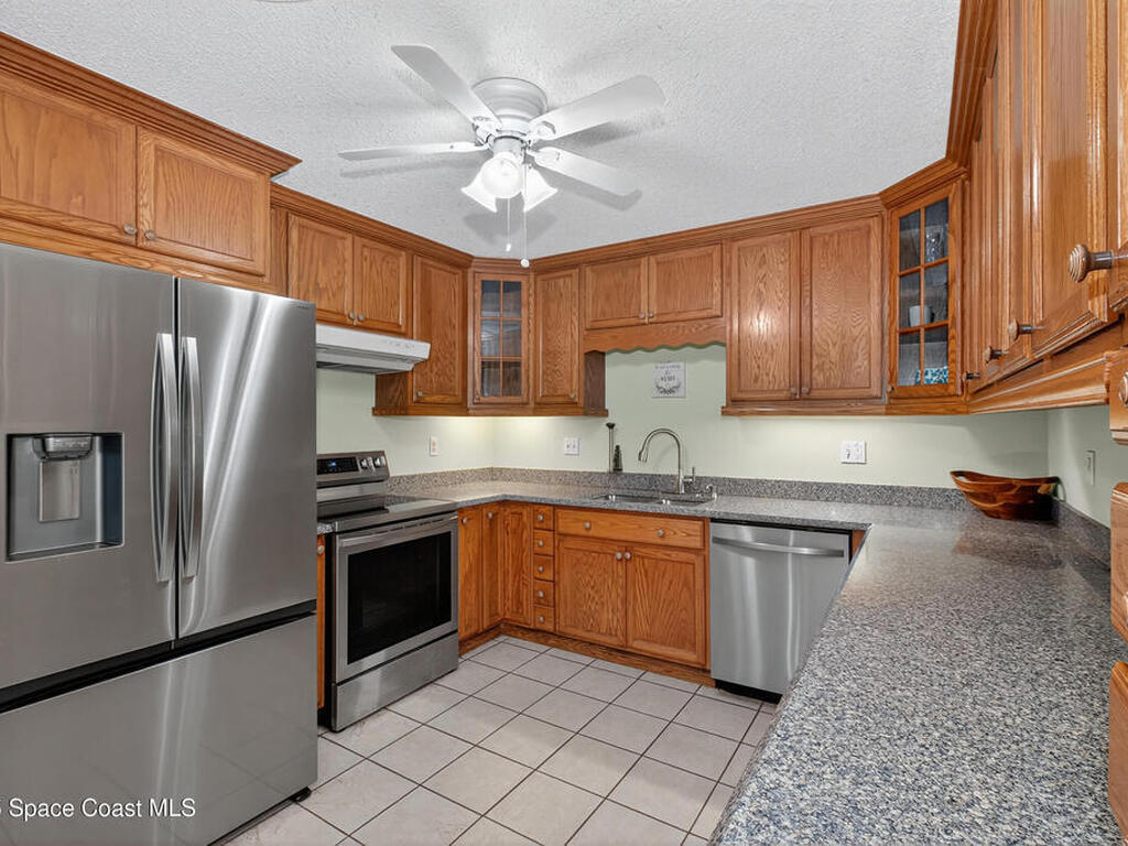 853 Knecht Road, Palm Bay, FL 32905