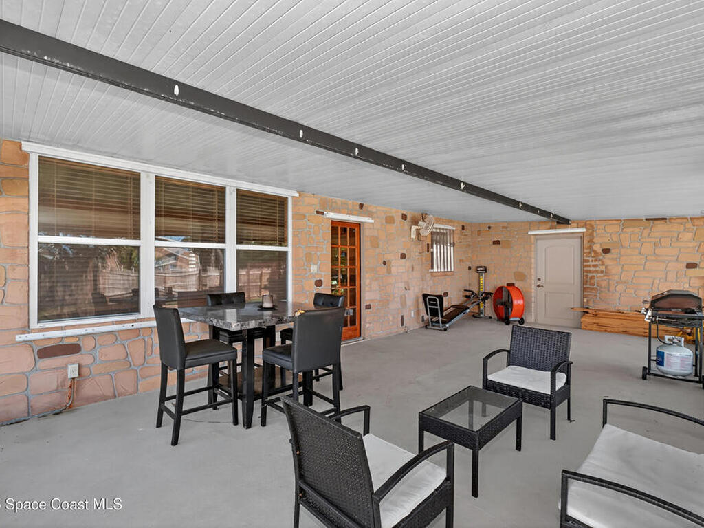 853 Knecht Road, Palm Bay, FL 32905