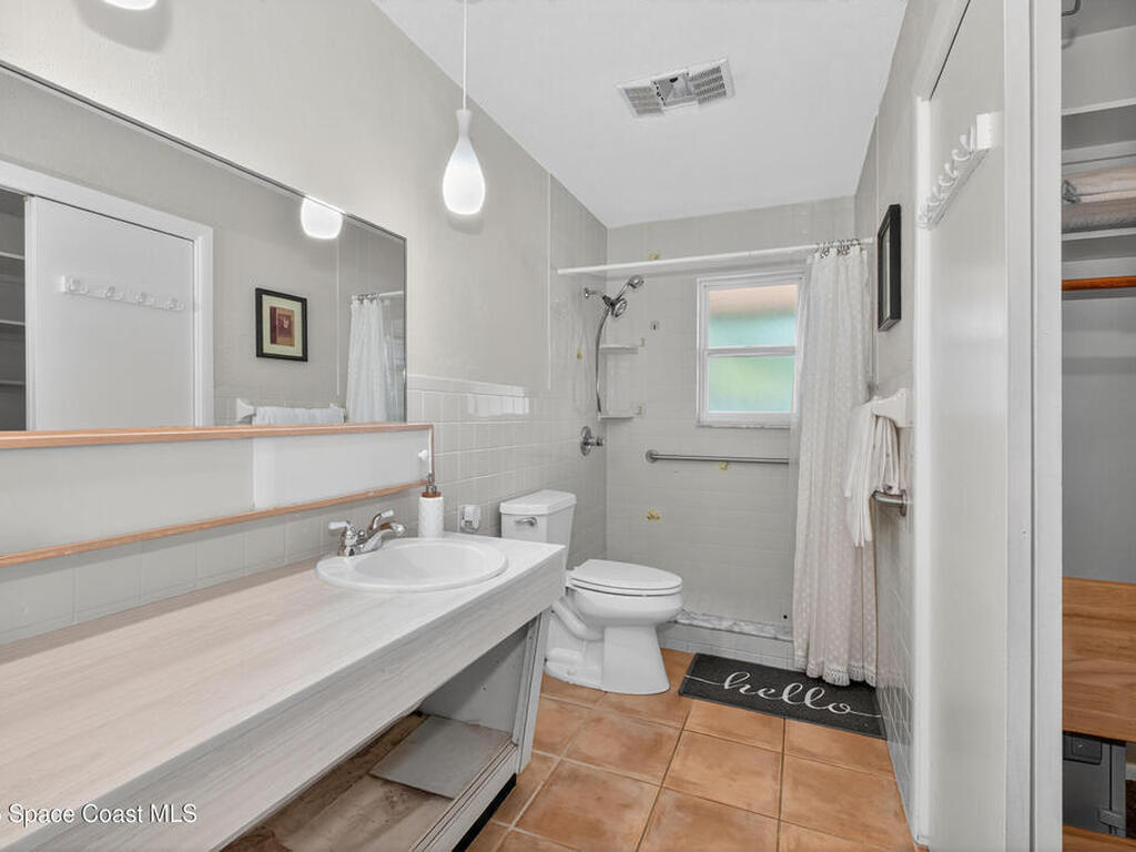 853 Knecht Road, Palm Bay, FL 32905