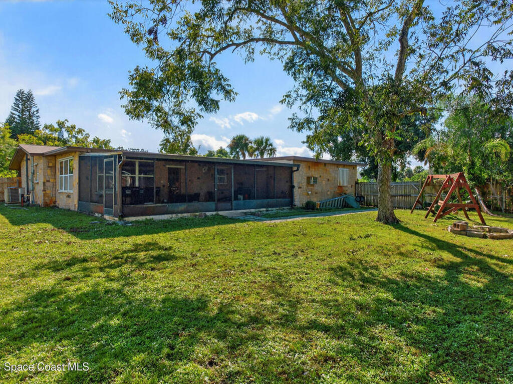 853 Knecht Road, Palm Bay, FL 32905