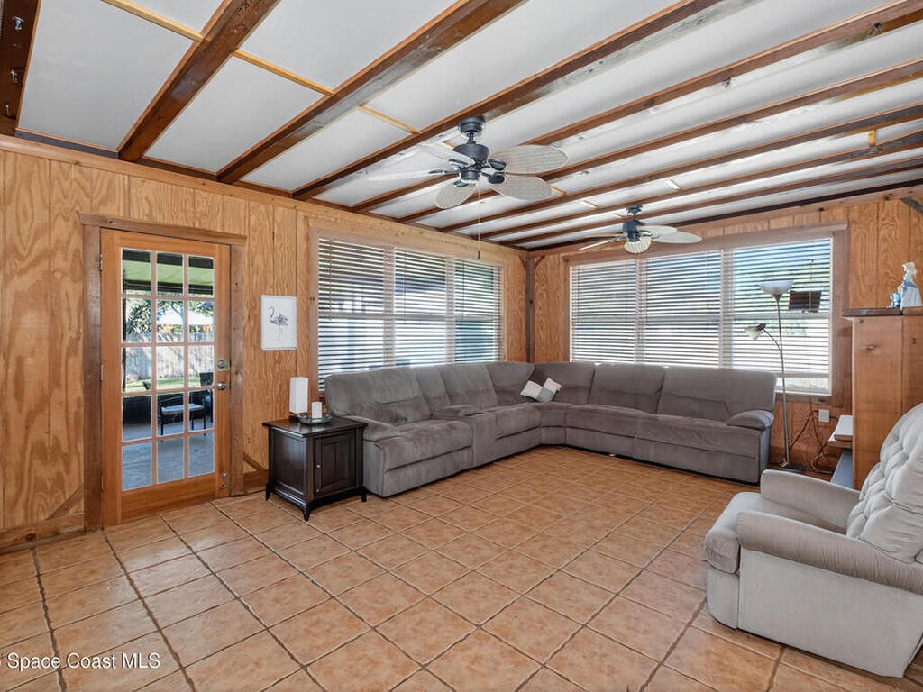 853 Knecht Road, Palm Bay, FL 32905