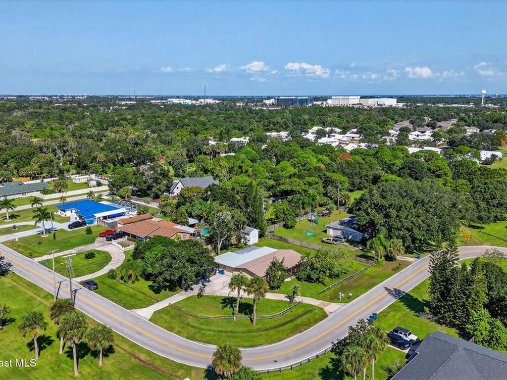 853 Knecht Road, Palm Bay, FL 32905