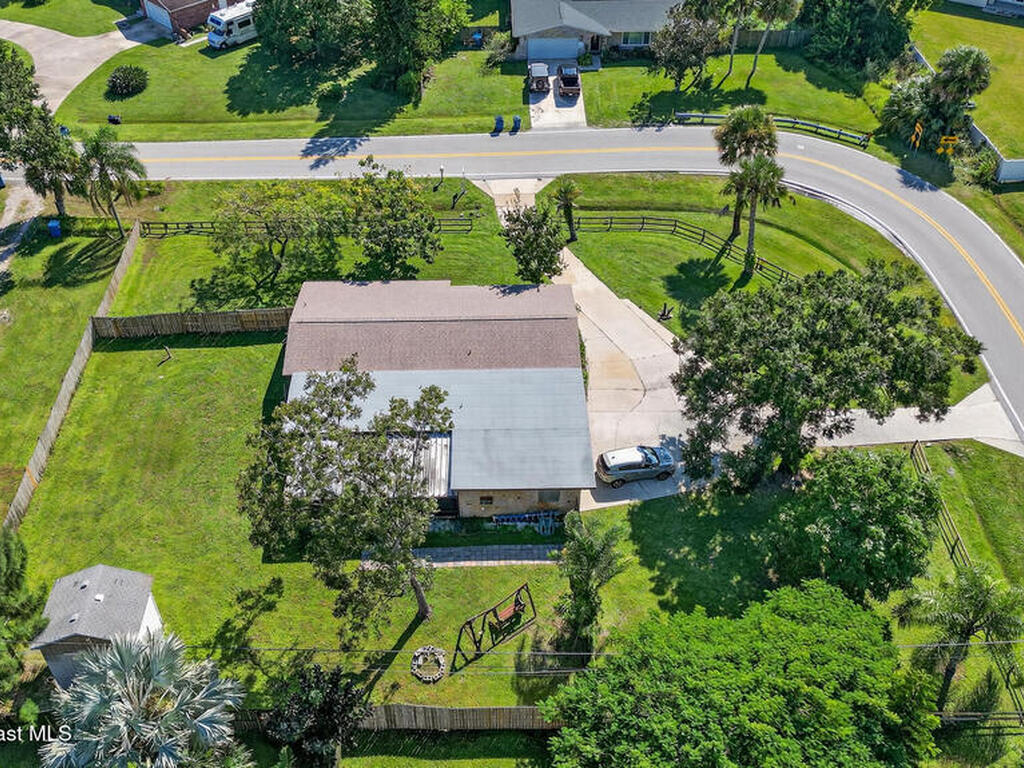 853 Knecht Road, Palm Bay, FL 32905