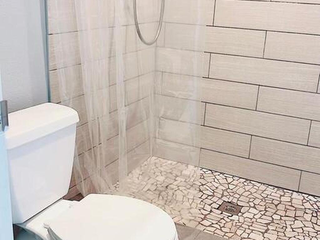 181 E Haven Drive, Melbourne, FL 32904