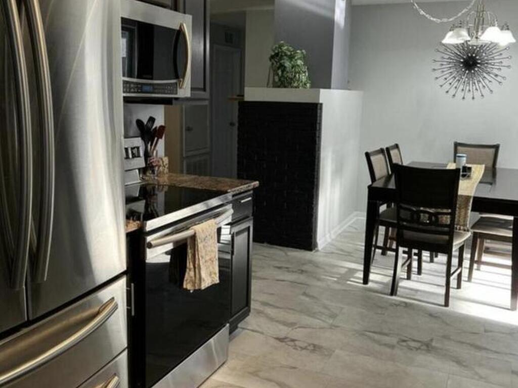 181 E Haven Drive, Melbourne, FL 32904