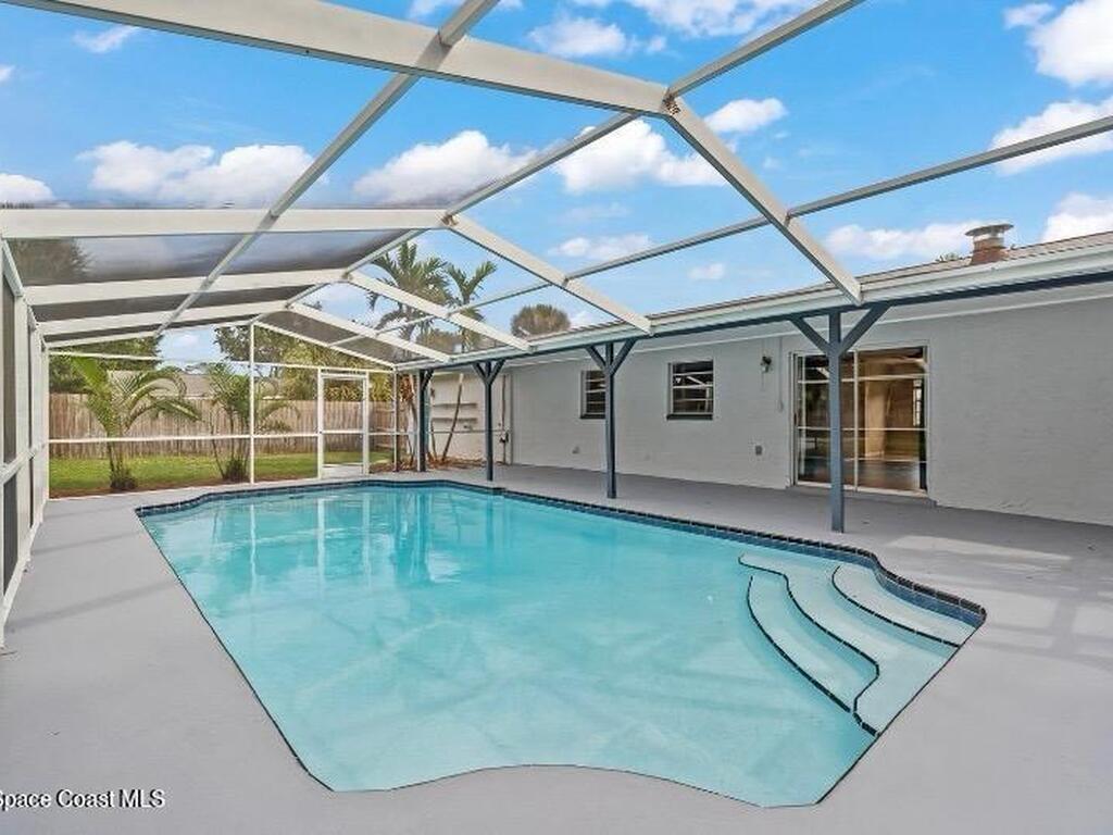 181 E Haven Drive, Melbourne, FL 32904