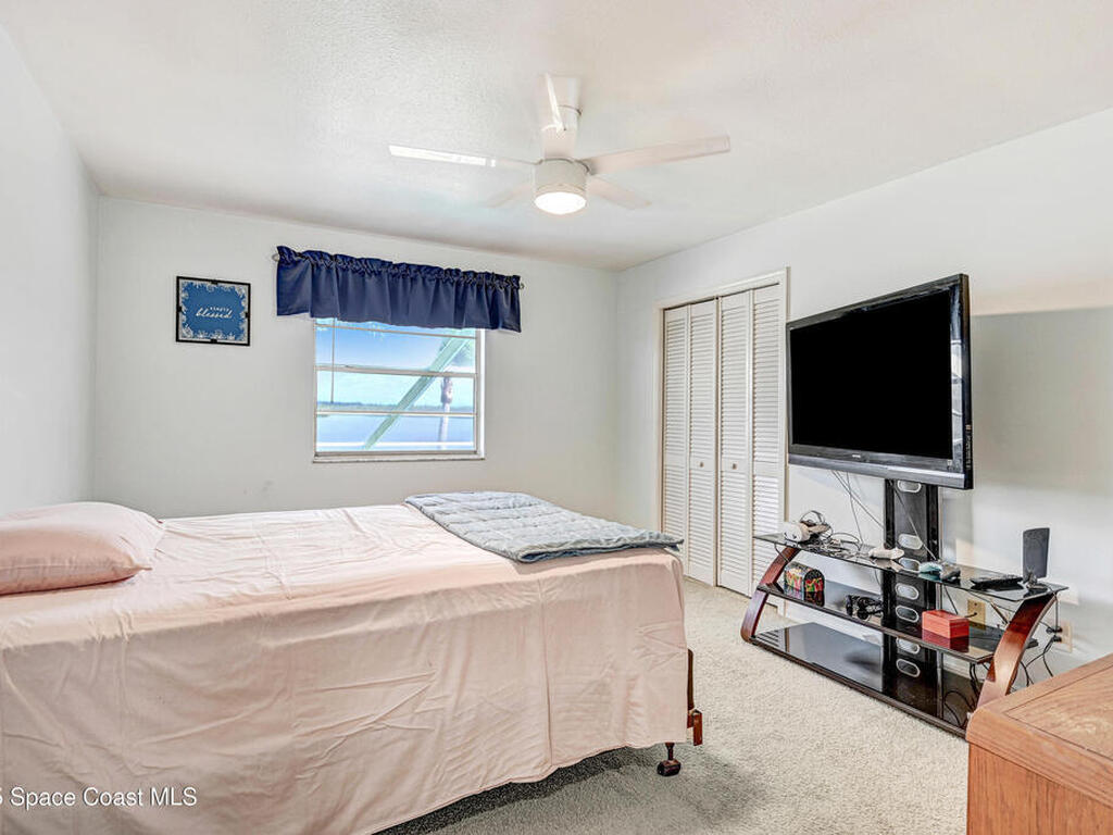 1440 Sykes Creek Drive, Merritt Island, FL 32953