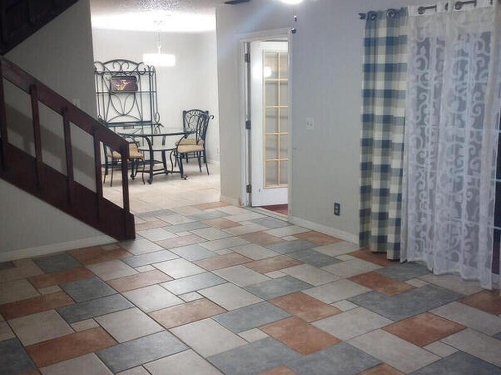 2917 Kaileen Circle, Palm Bay, FL 32905