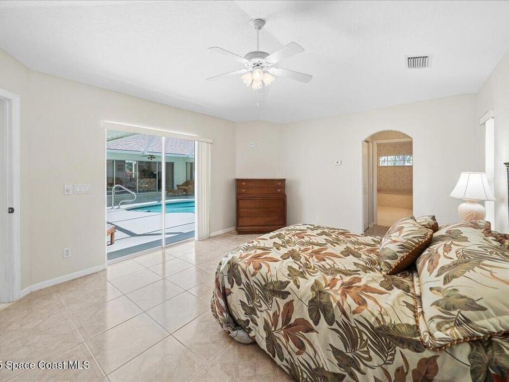 7965 93rd Avenue, Vero Beach, FL 32967