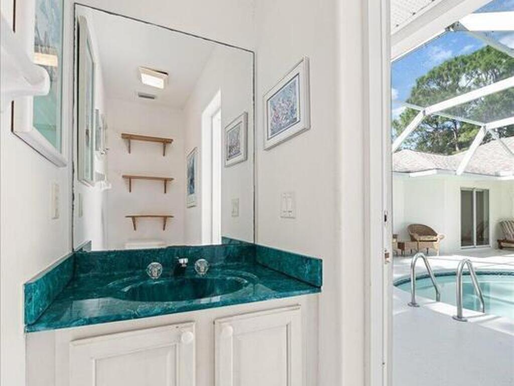 7965 93rd Avenue, Vero Beach, FL 32967