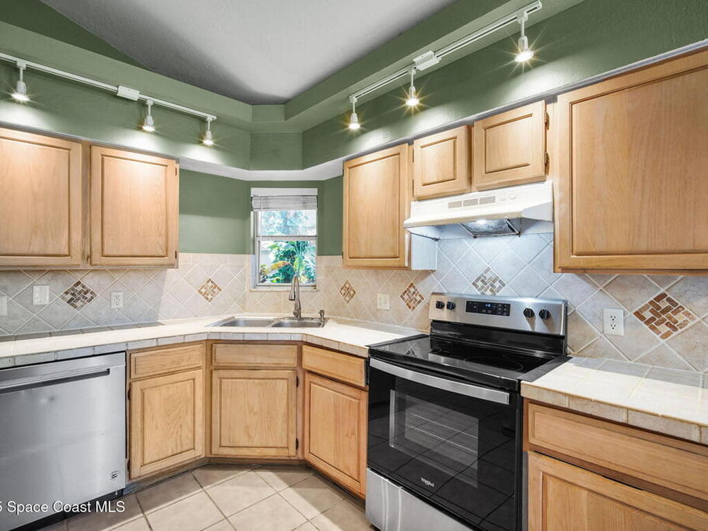 2915 La Cita Lane, Titusville, FL 32780