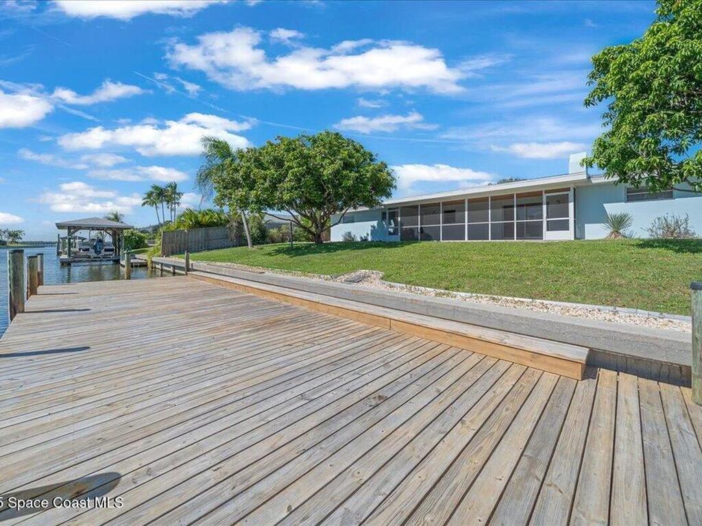 407 Driftwood Avenue, Melbourne Beach, FL 32951