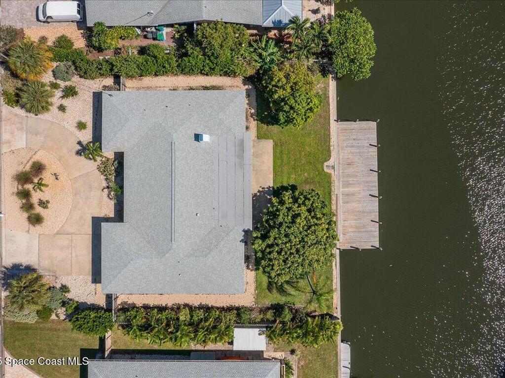 407 Driftwood Avenue, Melbourne Beach, FL 32951