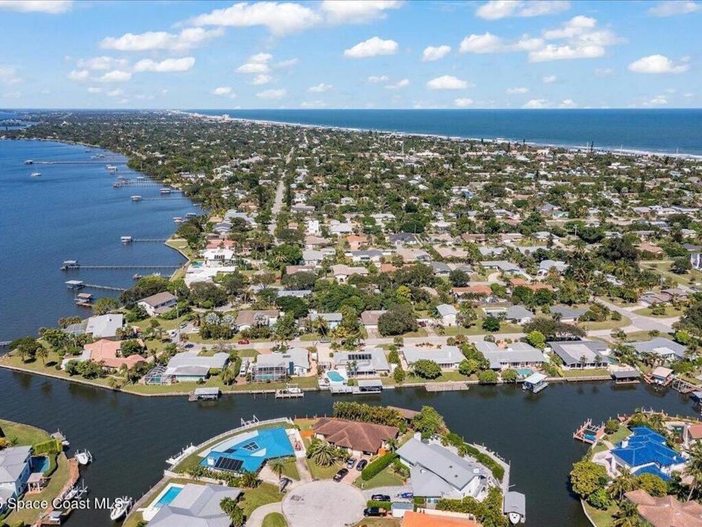 407 Driftwood Avenue, Melbourne Beach, FL 32951