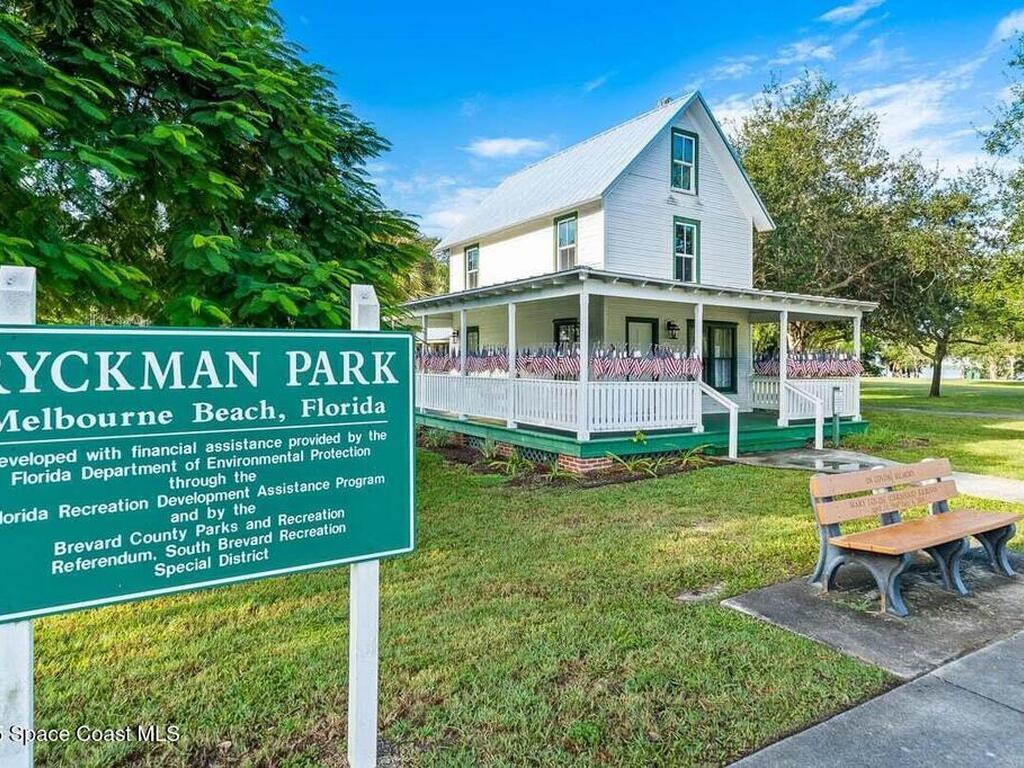 407 Driftwood Avenue, Melbourne Beach, FL 32951