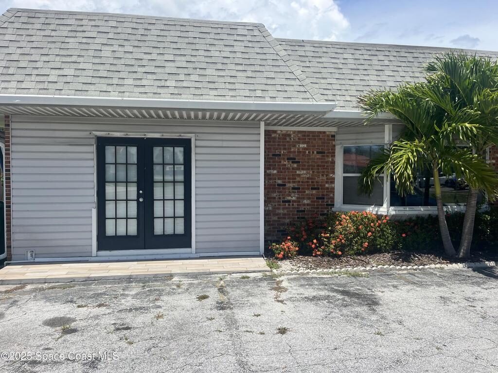 540 N Harbor City Boulevard, Melbourne, FL 32935