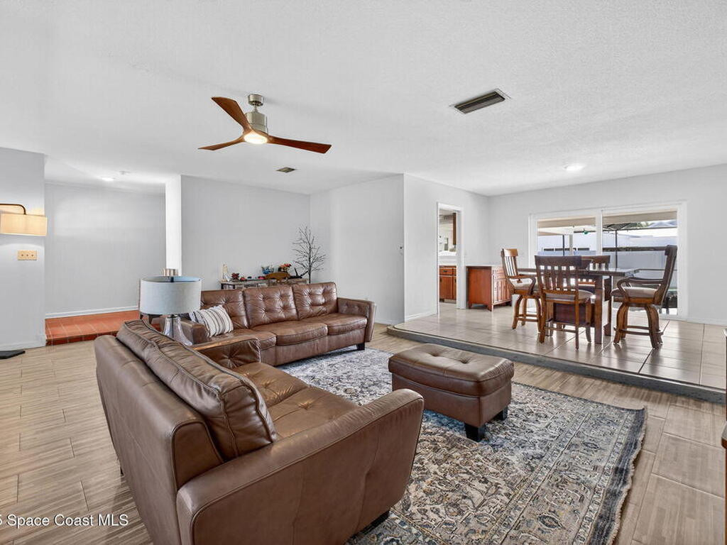 1040 Carrigan Boulevard, Merritt Island, FL 32952