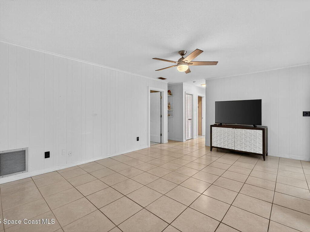 1040 Carrigan Boulevard, Merritt Island, FL 32952