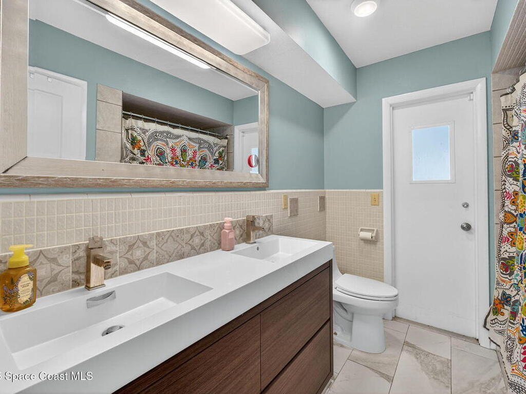 1040 Carrigan Boulevard, Merritt Island, FL 32952