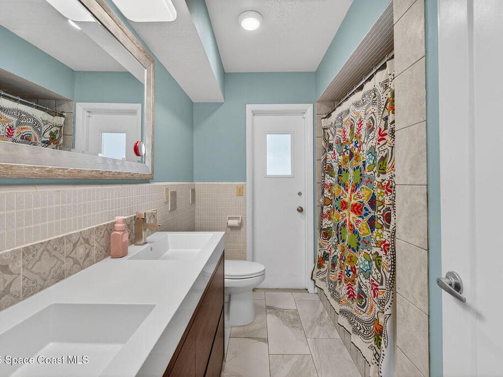 1040 Carrigan Boulevard, Merritt Island, FL 32952