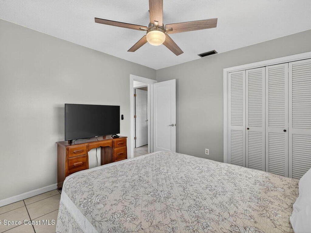 1040 Carrigan Boulevard, Merritt Island, FL 32952