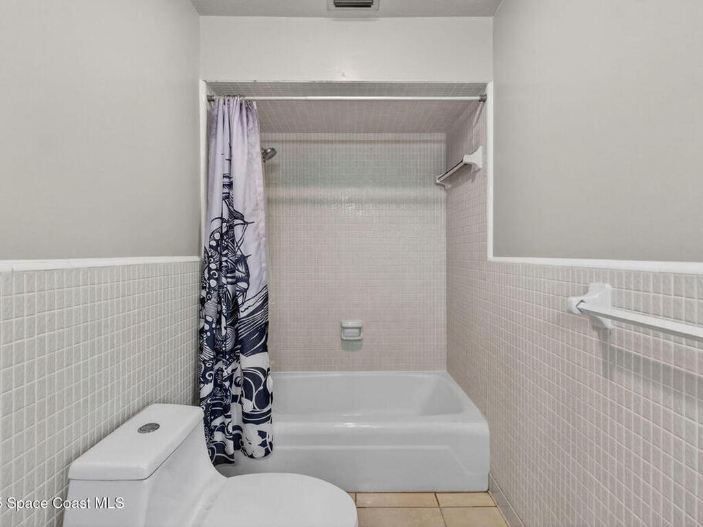 1040 Carrigan Boulevard, Merritt Island, FL 32952