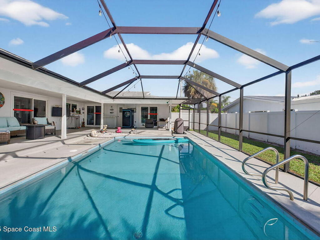 1040 Carrigan Boulevard, Merritt Island, FL 32952