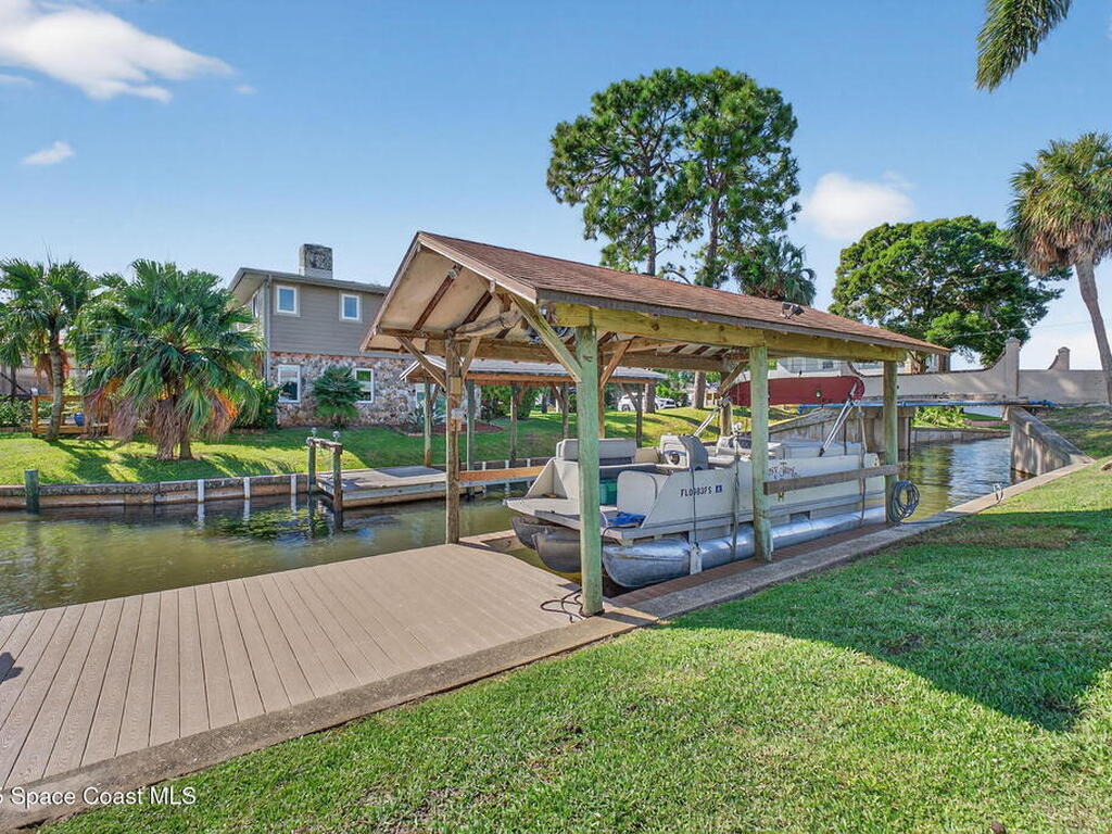 1040 Carrigan Boulevard, Merritt Island, FL 32952
