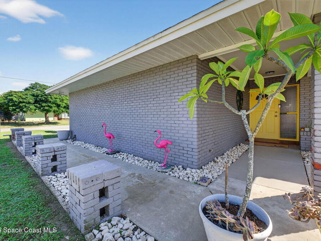1040 Carrigan Boulevard, Merritt Island, FL 32952
