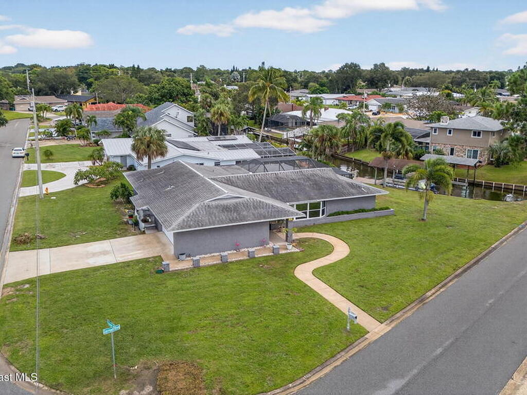 1040 Carrigan Boulevard, Merritt Island, FL 32952
