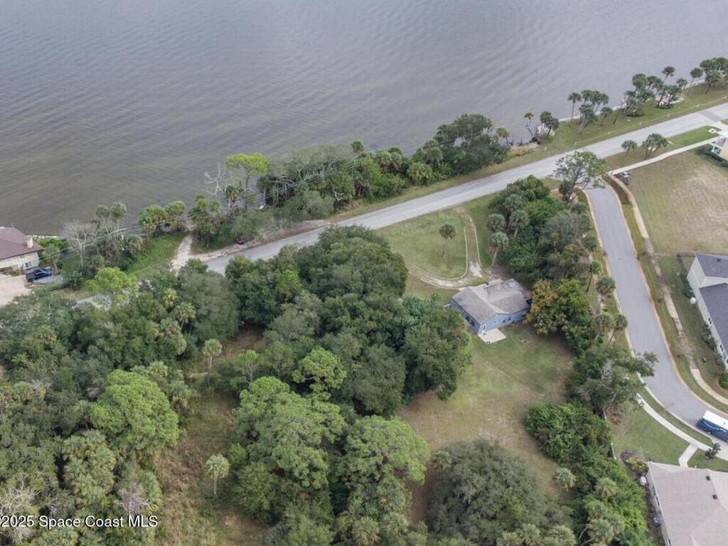 5122 Riveredge Drive, Titusville, FL 32780
