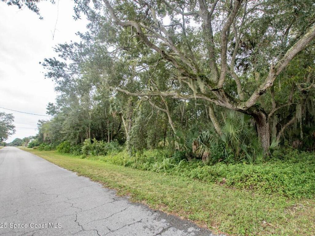 5122 Riveredge Drive, Titusville, FL 32780