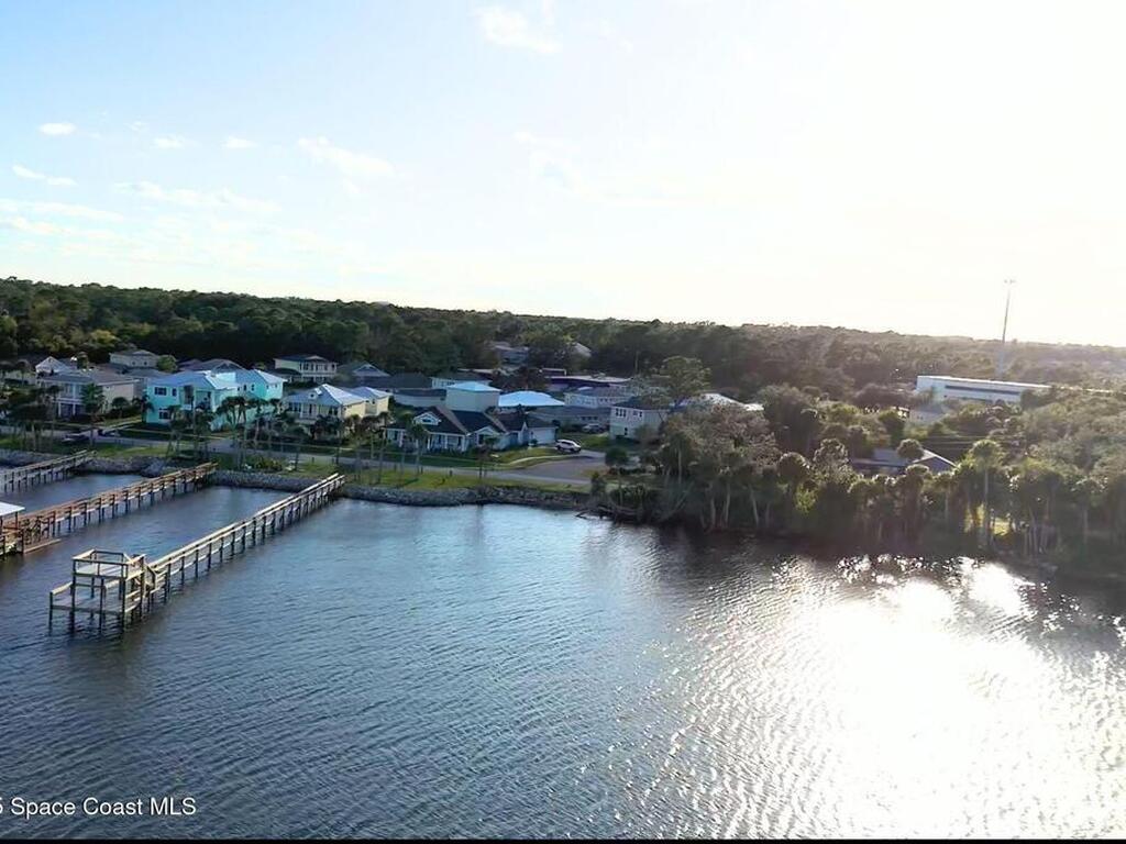 5122 Riveredge Drive, Titusville, FL 32780