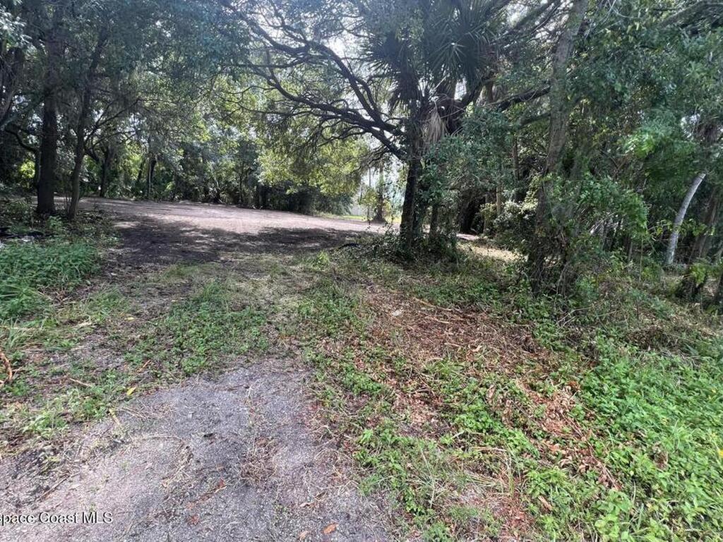 5122 Riveredge Drive, Titusville, FL 32780